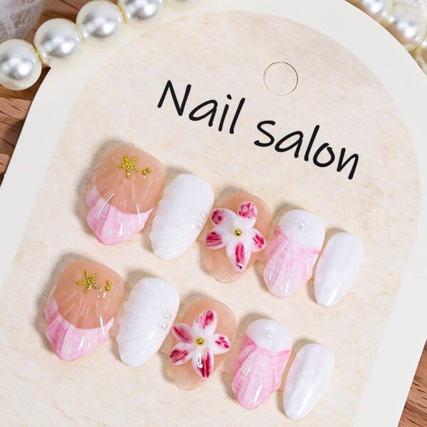 Summer Flower Press-On Nails 10Pc – Short Almond Gold Shell & Starfish Reusable Nails