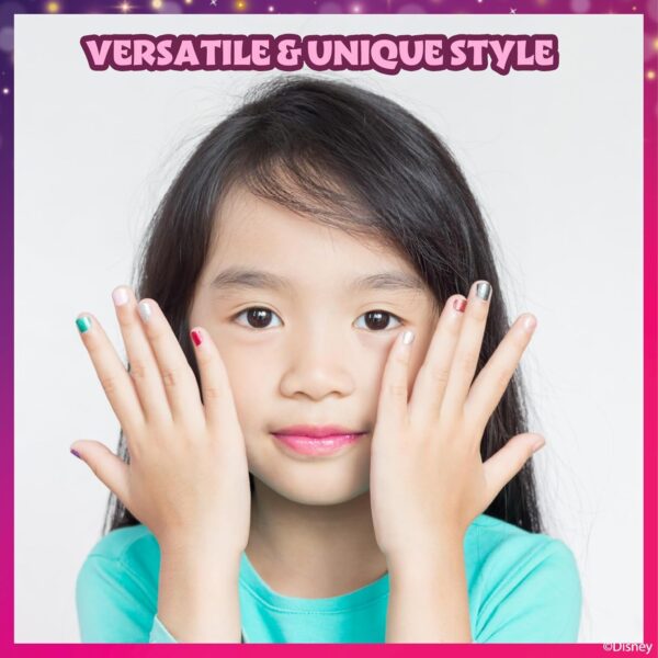 Disney Princess 15-Piece Kids Nail Polish Kit – Water-Based, Quick-Dry, Peel-Off, Non-Toxic Nail Set with Toe Separators for Girls Ages 3+