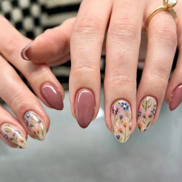Short Press on Nails Almond Fake Nails Flower Acrylic Nails Fall Nails Press ons Full Cover Glue on Nails Cute False Nails Floral Stick on Nails for Women 30 Pcs, brown
